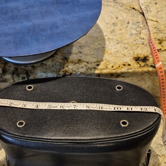 BVLGARI Decollete Handbag Black Leather In EC. Beautiful Structured Purse.EC. - Picture 12 of 16